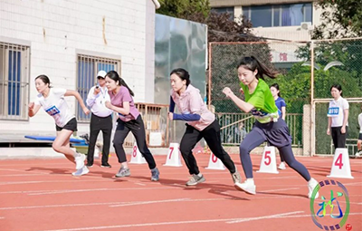 奮勇爭先 賽出精神——集團運動會展現中節(jié)能國禎好風采